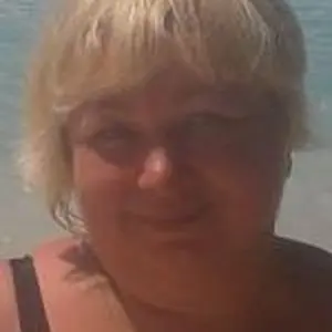 Я Лора, 49, знакомлюсь для регулярного секса в Ногинске