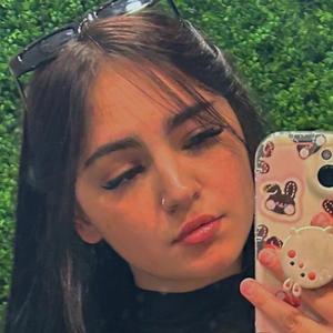 Я Светлана, 21, знакомлюсь без обязательств в Архангельске