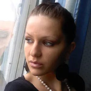 Светлана из Агидели, ищу на сайте виртуальный секс