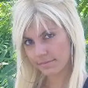 Снежана из Салехарда, мне 18, познакомлюсь без обязательств