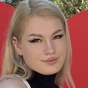 Я Ася, 19, знакомлюсь для дружбы в Москве