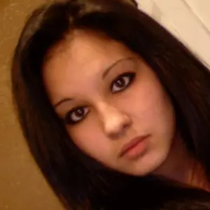 Ульяна из Пешек, мне 19, познакомлюсь на одну ночь