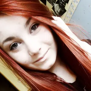 Я Стелла, 18, из Зеленогорска, ищу знакомство для вирта