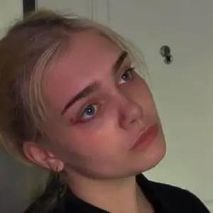 Я Дарина, 22, знакомлюсь без обязательств в Барнауле
