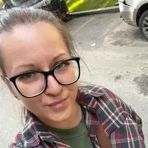Анастасия из Москвы, ищу на сайте общение