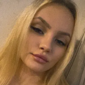 Катя из Мурманска, мне 24, познакомлюсь для совместных путешествий