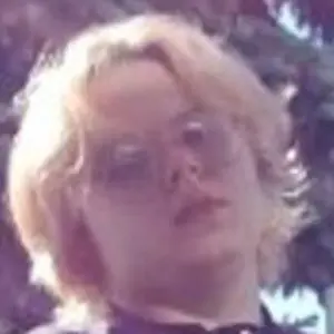Я Саня, 20, из Пензы, ищу знакомство для без обязательств