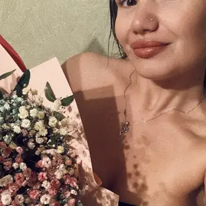 Галя из Самары, ищу на сайте общение