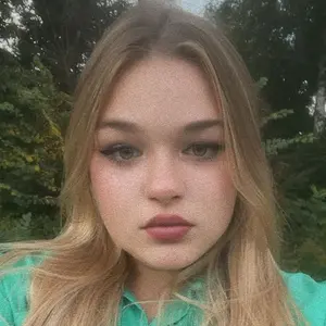 Я Татьяна, 18, из Орла, ищу знакомства без обязательств