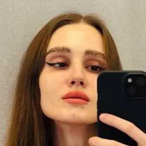 Я Котенок, 25, из Санкт-Петербурга, ищу знакомство для совместных путешествий