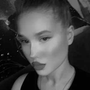 Я Valeria, 21, из Нижнего Тагила, ищу знакомство для виртуального секса