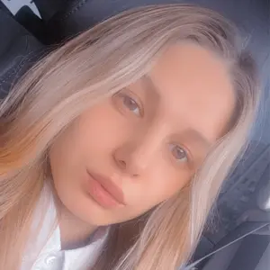 Вики из Кирова, мне 23, познакомлюсь для приятного времяпровождения