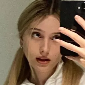 Я Ульяна, 23, знакомлюсь для на одну ночь в Кременчуге