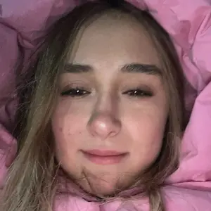 Юля из Санкт-Петербурга, ищу на сайте знакомства без обязательств