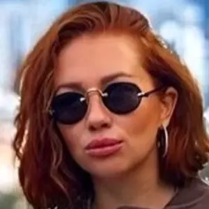 Elen из Москвы, ищу на сайте знакомства без обязательств