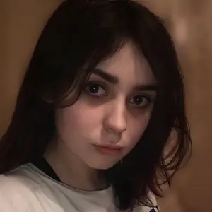Яна из Пскова, ищу на сайте вирта