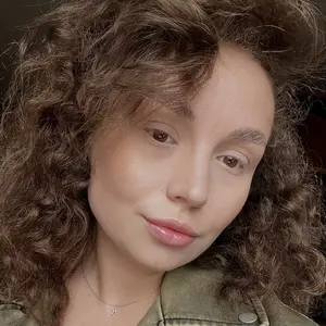 Камилла из Казани, ищу на сайте общение