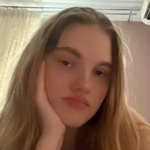 Я Катя, 19, знакомлюсь для дружбы в Санкт-Петербурге