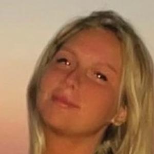 Я Anna, 24, знакомлюсь для приятного времяпровождения в Калининграде