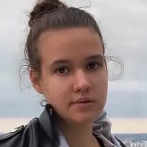 Марья из Екатеринбурга, мне 24, познакомлюсь для общения