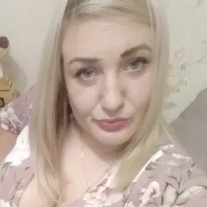 Ketrin из Свердловского, ищу на сайте знакомства без обязательств