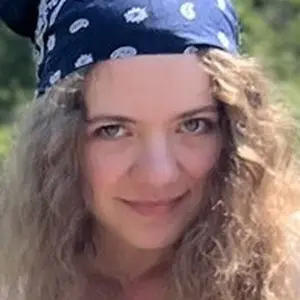 Я Ника, 23, из Астрахани, ищу знакомства без обязательств