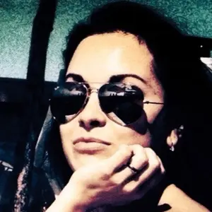 Алина из Севастополя, мне 33, познакомлюсь для регулярного секса