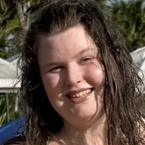 Мария из Киришей, мне 24, познакомлюсь для открытые отношения