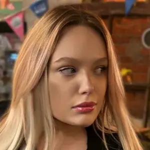 Я Маша, 23, знакомлюсь для дружбы в Санкт-Петербурге