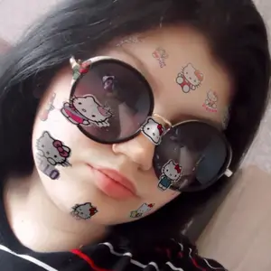 Я Kris, 22, знакомлюсь без обязательств в Томске