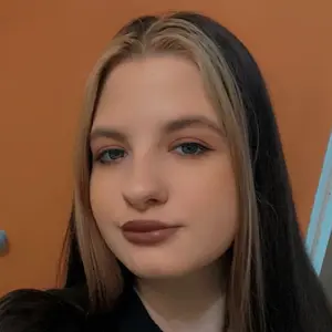 Я София, 20, знакомлюсь для общения в Самаре
