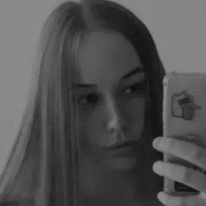 Я Елена, 21, из Барнаула, ищу знакомство для приятного времяпровождения