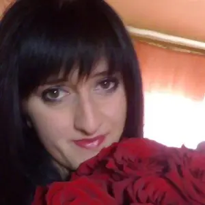 Я Ольга, 32, из Луховиц, ищу знакомство для постоянных отношений