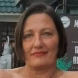 Я Светлана, 61, знакомлюсь для постоянных отношений в Омске