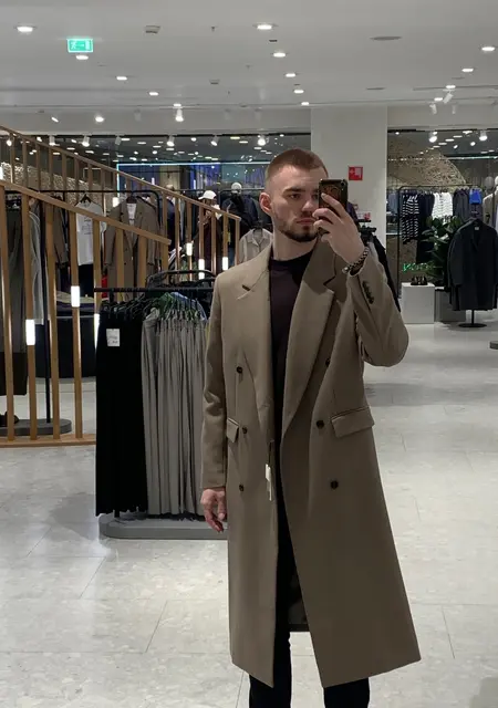 Я Василий, 21, знакомлюсь на одну ночь в Салехарде