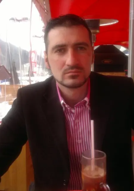 Я Deni, 42, знакомлюсь без обязательств в Минеральных Водах