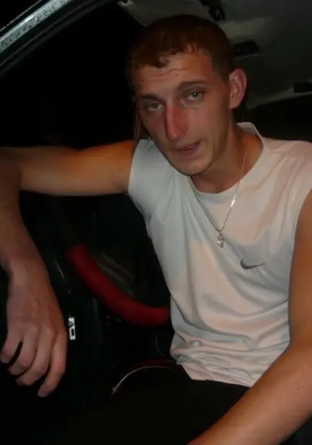 Petr из Троицка, мне 35, познакомлюсь на одну ночь