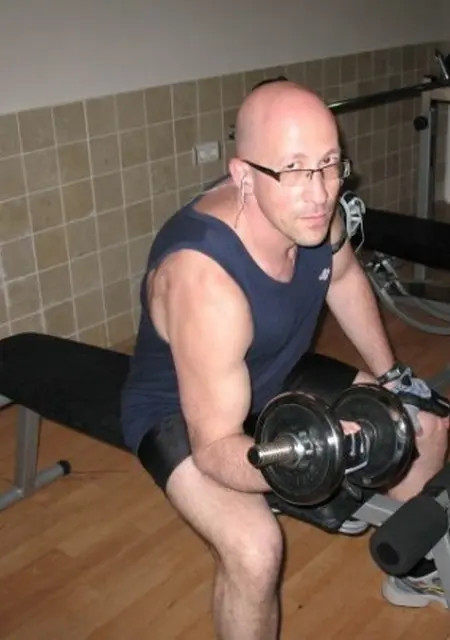 Fred из Академгородка, мне 53, познакомлюсь на одну ночь