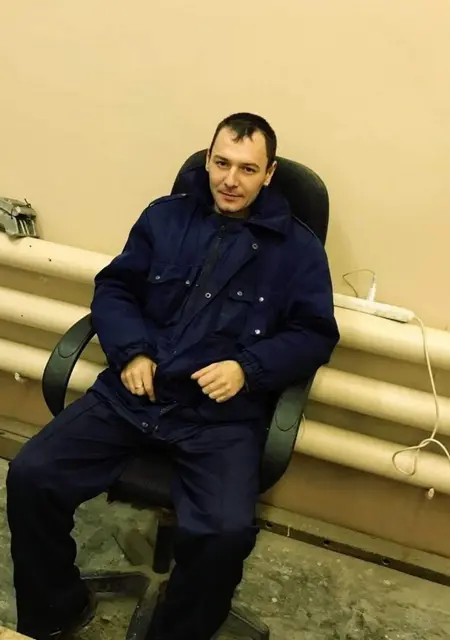 Я Роман, 39, из Шкотова, ищу знакомство для приятного времяпровождения