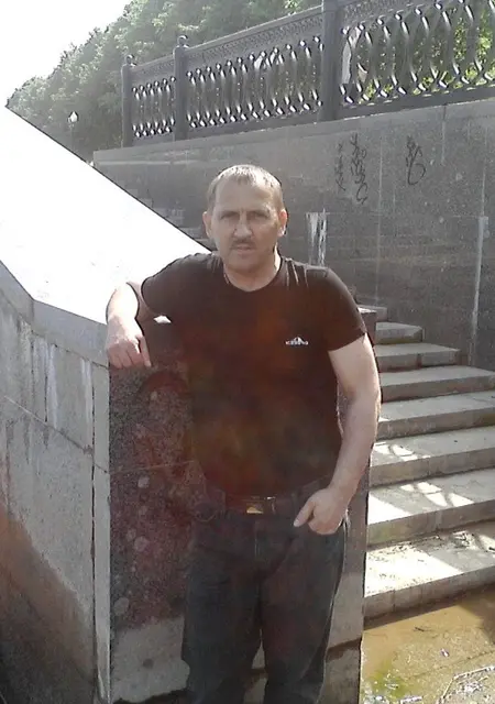 Я Евгений, 52, из Буя, ищу знакомства без обязательств