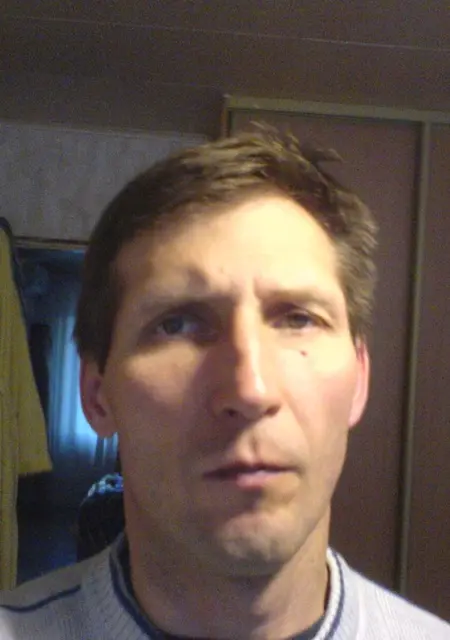 Я Костя, 59, из Жирновска, ищу знакомства без обязательств