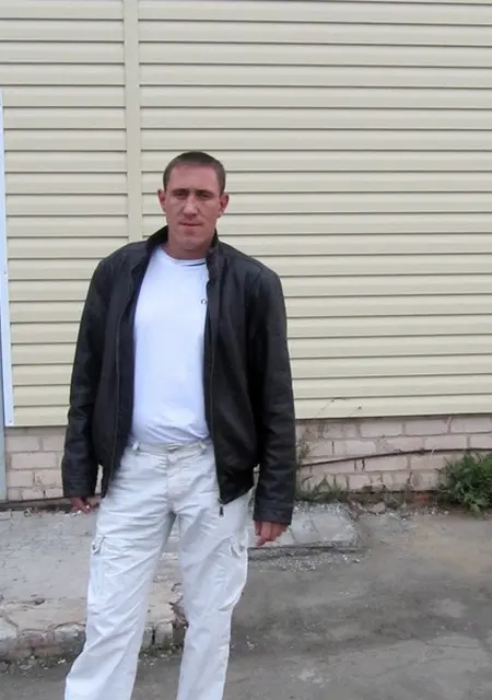 Aleksandr из Карталов, ищу на сайте знакомства на одну ночь