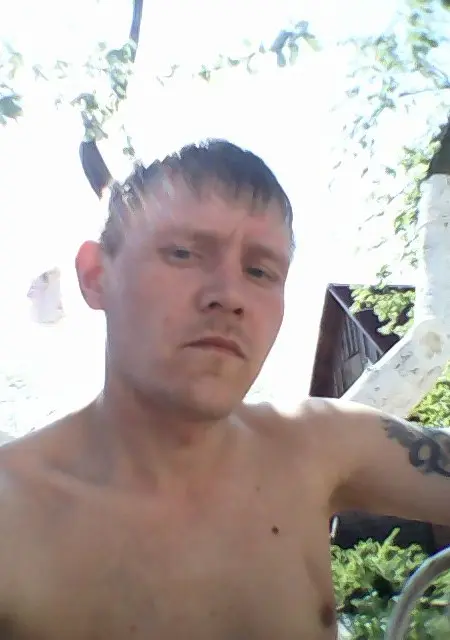 Я Александр, 40, знакомлюсь для дружбы в Боре