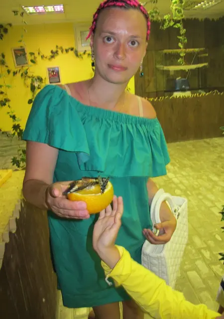 Надежда из Колпина, ищу на сайте вирта