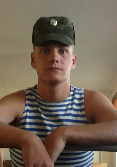 Roman из Болотного, мне 33, познакомлюсь на одну ночь