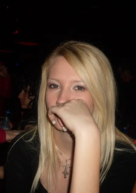 Я Эвелина, 22, из Чехова, ищу знакомства без обязательств