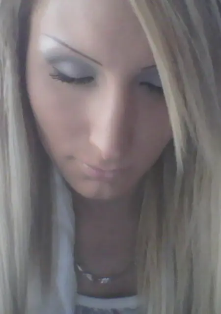 Я Кристина, 23, из Арзгира, ищу знакомство для постоянных отношений