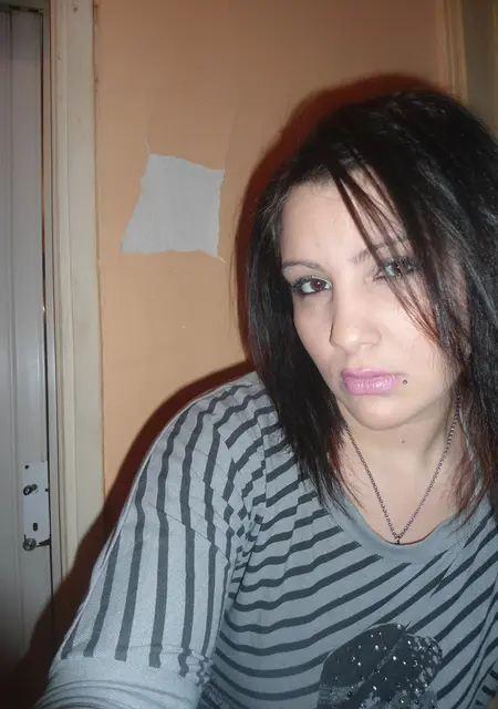 Яна из Фершампенуаза, ищу на сайте вирта