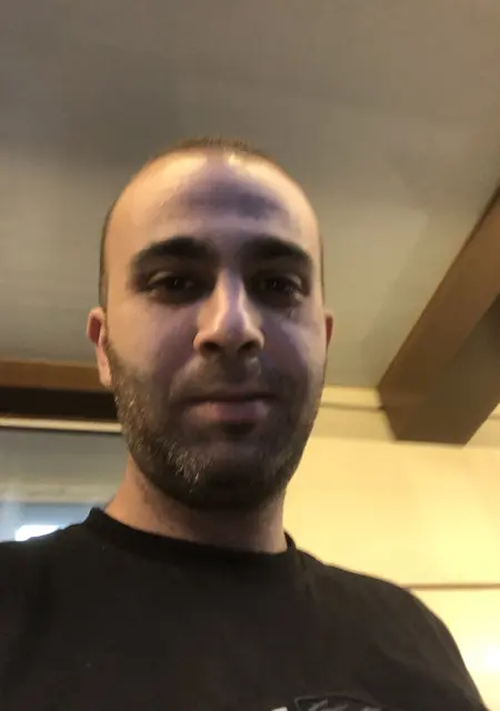 Azat из Хасавюрта, ищу на сайте знакомства на одну ночь