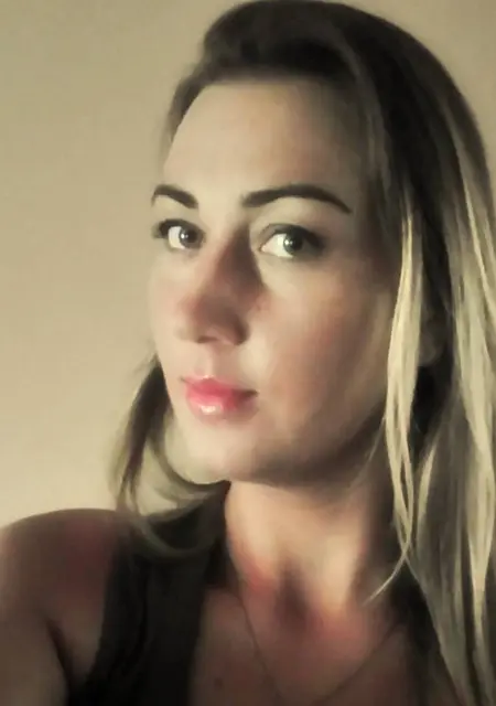 Елизавета из Слюдянки, ищу на сайте знакомства на одну ночь